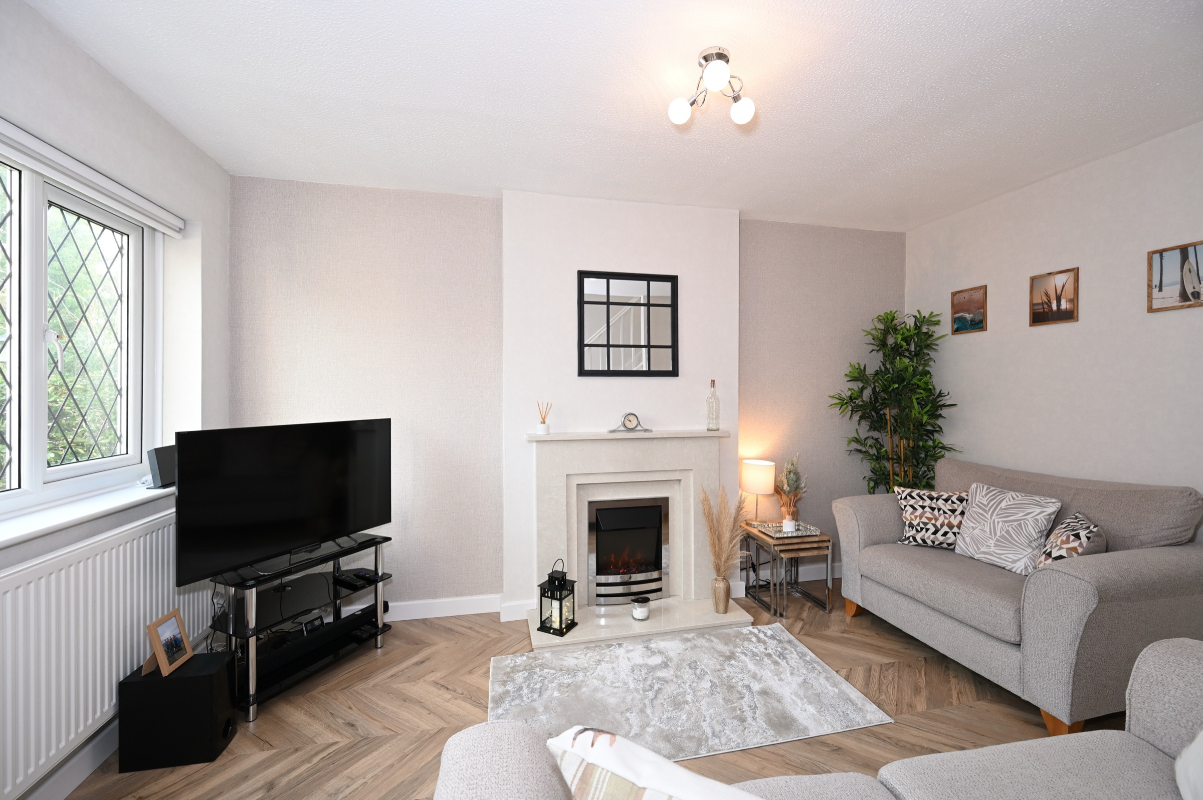Lounge - Lea, Preston Property